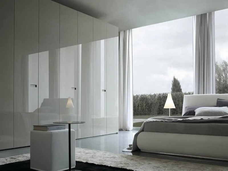Guardarropa minimalista del dormitorio de madera sólida plana del alto brillo con diseños apuestos