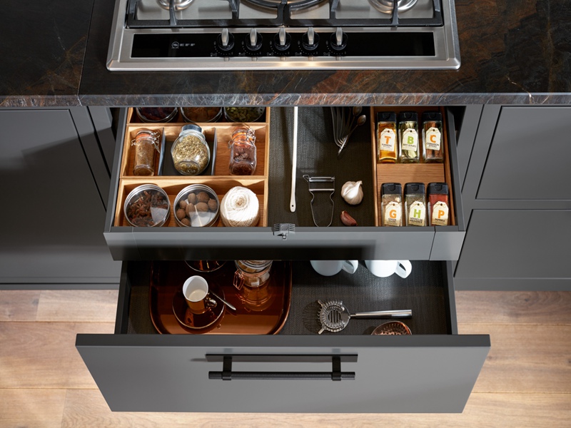 cajones profundos del mueble de cocina
