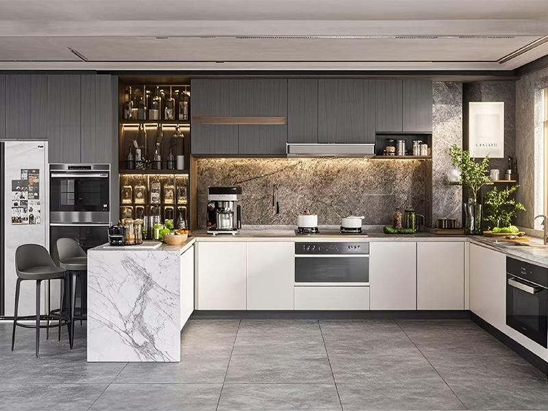 Customized kitchen cabinets